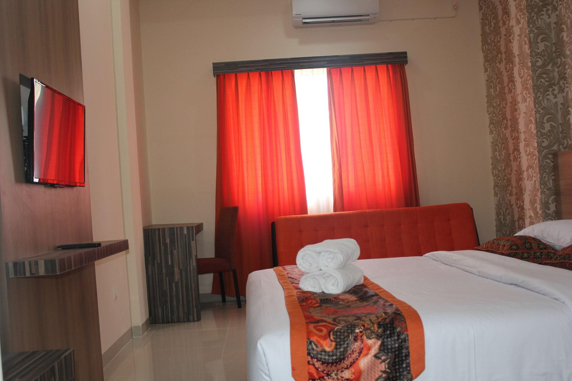 New D'Dhave Hotel 巴东 外观 照片
